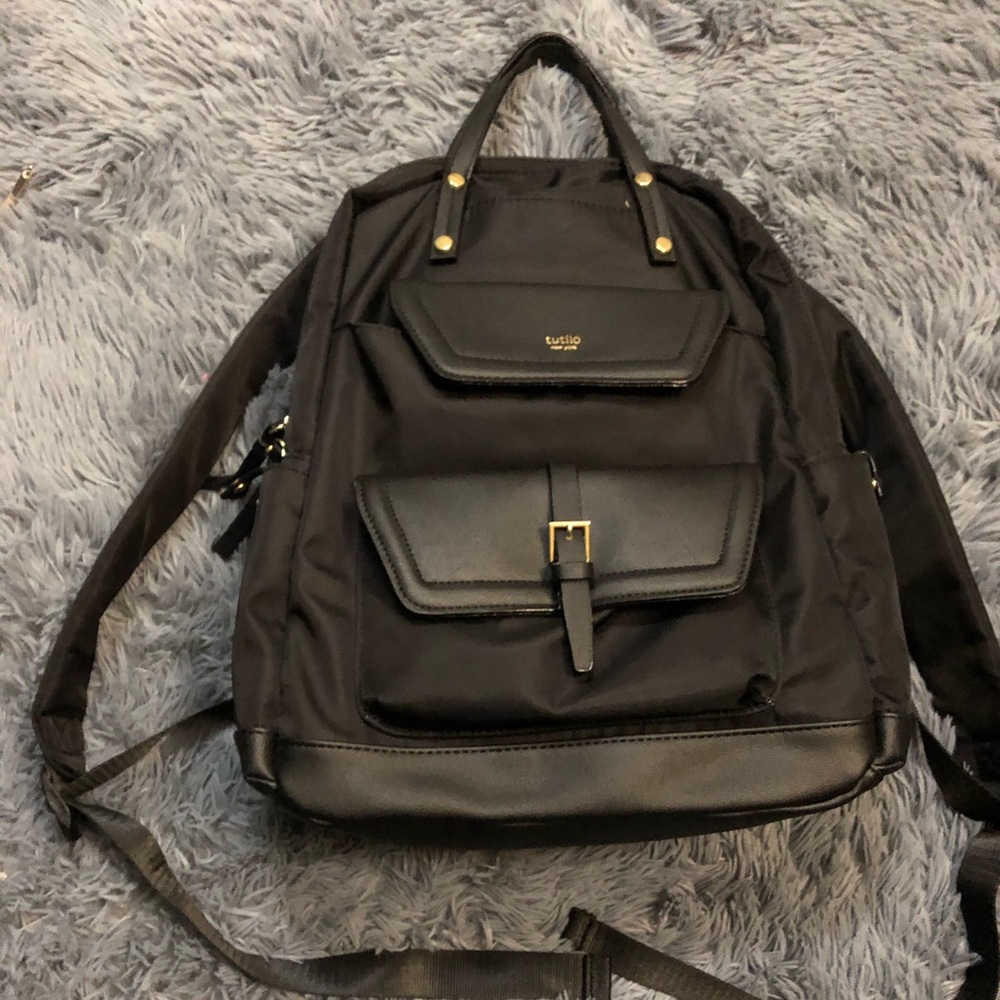 Tutilo New York backpack